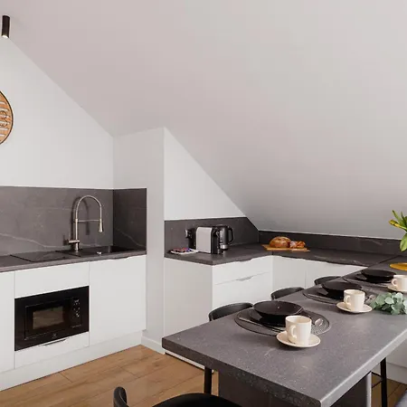 Prestige 12 * Wrocław